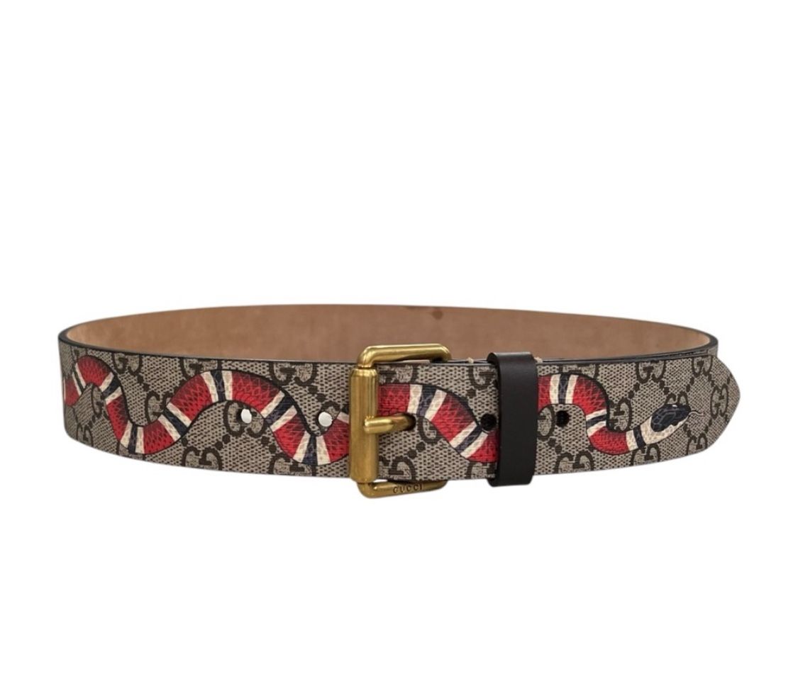 Men’s Or Women’s Gucci Snake Leather Belt! In Excellent/ Preloved Condition! Check Out Prices On Stock X!