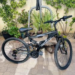   Hyper Havoc 26” Men’s Mountain Bike 