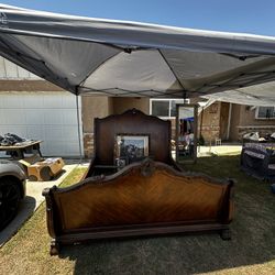 bed frame /KING SIZE