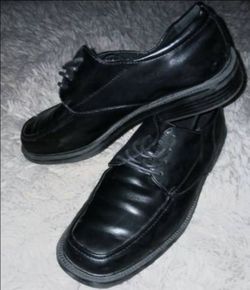 Shoes Size 9.5