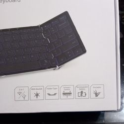 Tri-fold Wireless Keyboard