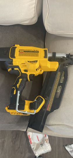 DEWALT DCN920 Brushless Framing Nailer