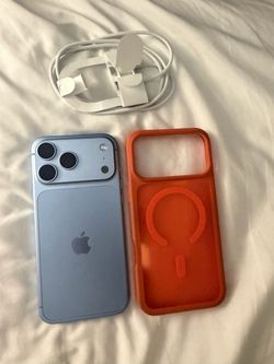 IPHONE 18 PRO MAX 512GB UNLOCKED CLEAN IMEI 🪫 HEALTH 100% 🪫 🔁 COUNT IS 1 NO BOX ONLY USB 🔌 CABLE $1,500 CASH OR BEST OFFER