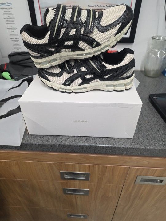 Gel Kayano 20 Hall Studio Collaboration Size 11