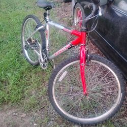 TREK 800 Sport (Needs Work)