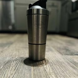 Stainless Steel Protein Shaker/ Mixer / Blender Cup
