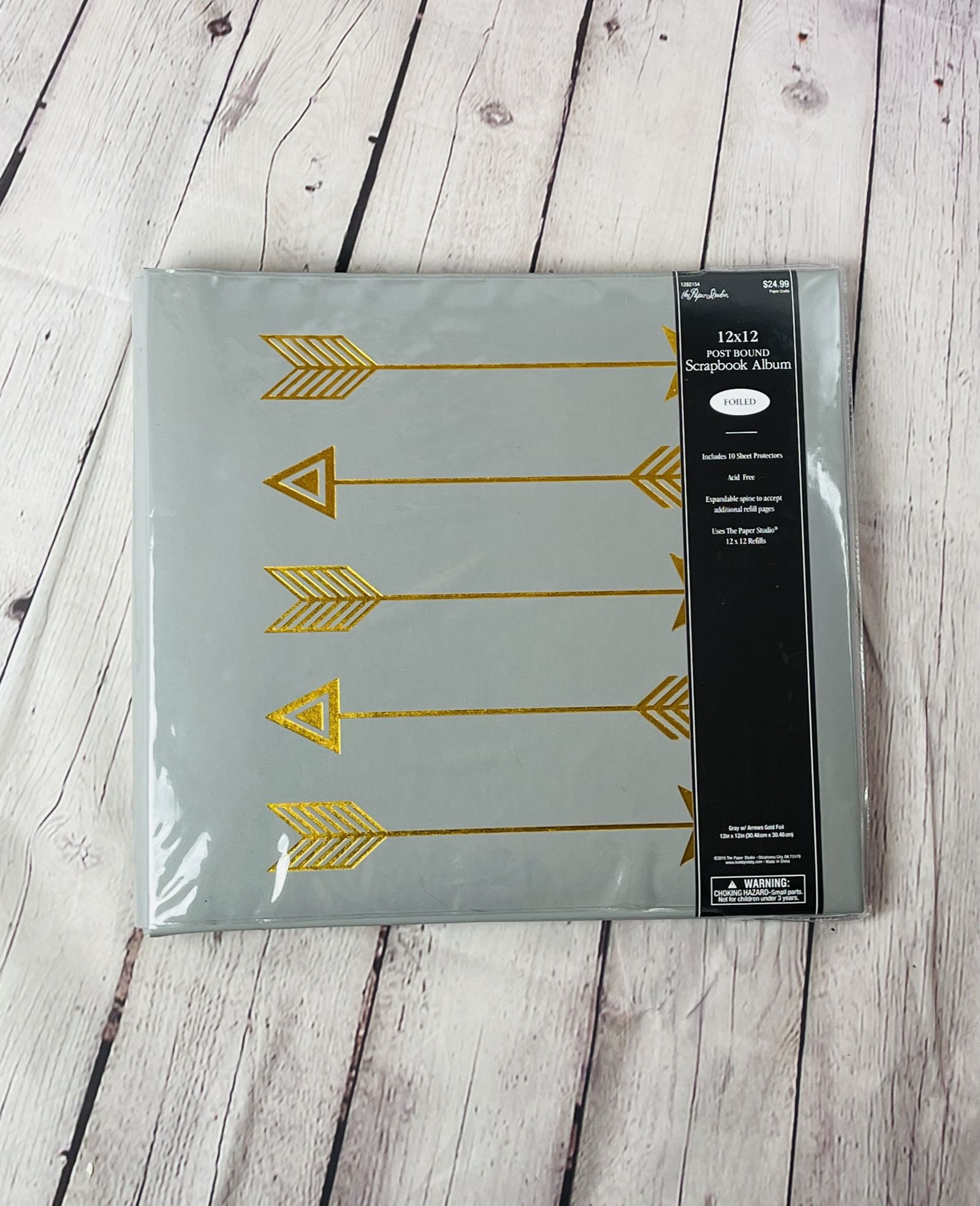 The Paper Studio 12"x12" Gray Scrapbook Album Arrows with Gold Foil NEW