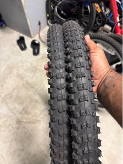 Mountain bike tires