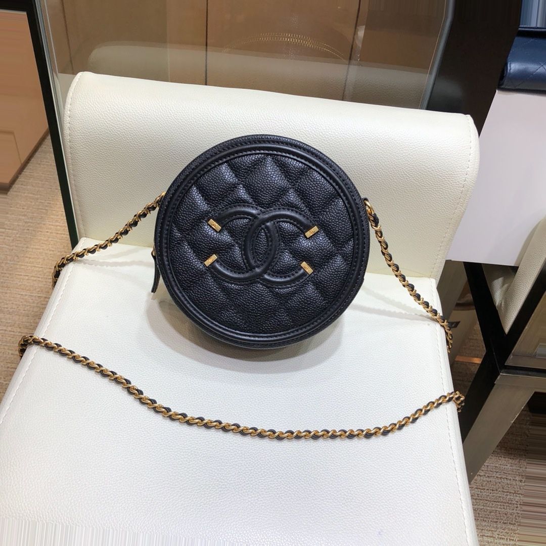 Chanel Small Round Cake Bags for Sale in West Chester, PA - OfferUp