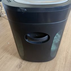 Paper Shredder