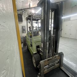 Clark Forklift For Sale