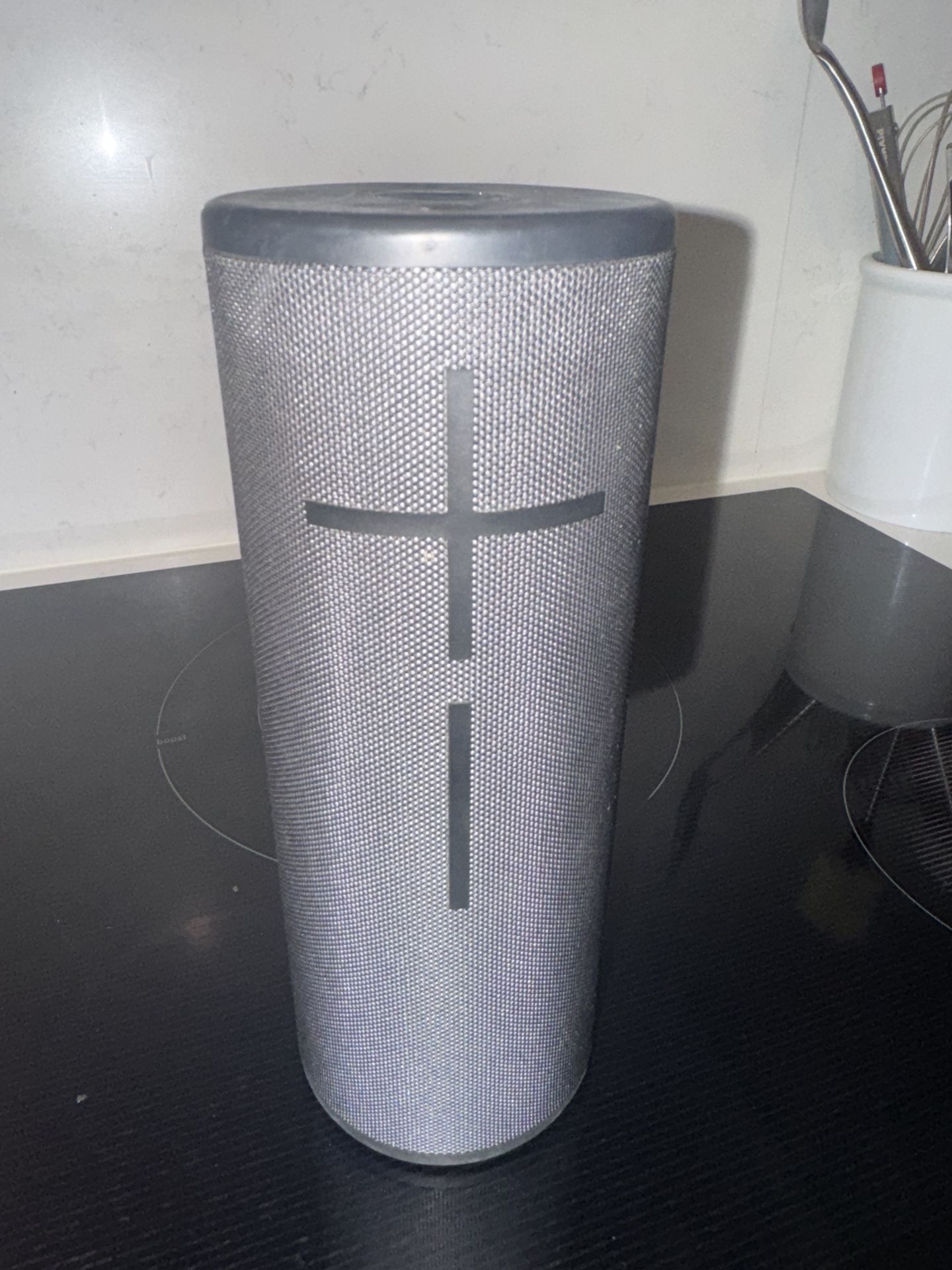 UE MEGABOOM 3 Portable Wireless Bluetooth Speaker
