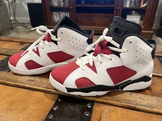 Jordon Youth Retro Carmine 6 Size 3 
