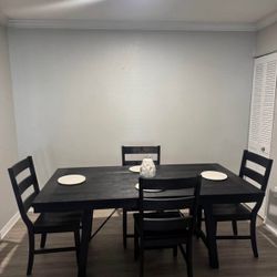 Dining Room Table 