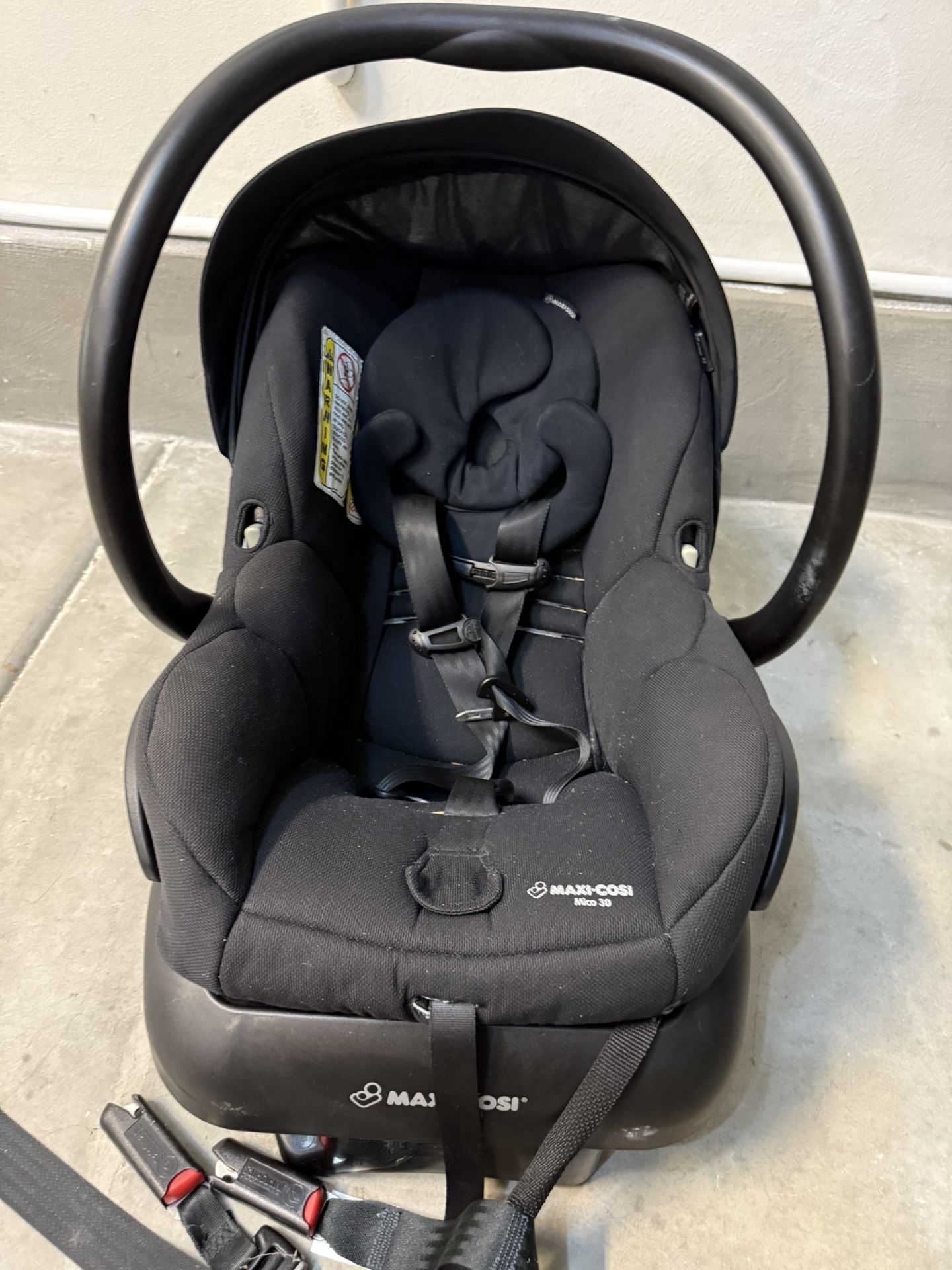 Car Seat With Base