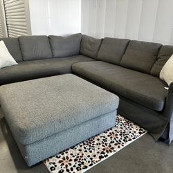 LARGE GREY SECTIONAL COUCH W/ FREE DELIVERY 