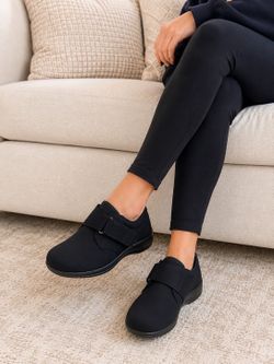 Orthofeet Wichita Black Orthopedic Comfort Shoes