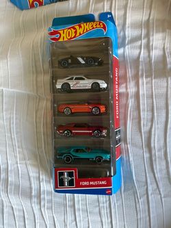 HOT WHEELS ford collection