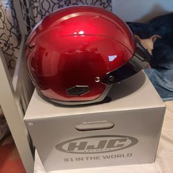 New motorcycle helmet, never used 