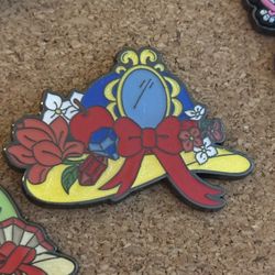 Disney Loungefly Pin Princess Hats 2025 - Snow White 