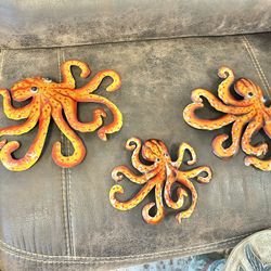 New Handcrafted Metal Set Of 3 Octopus 