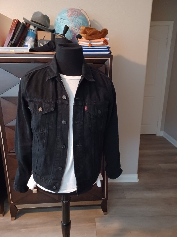 Levis Black Denim Jacket