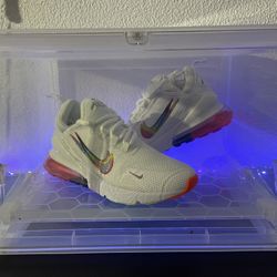 Nike Air Max 270 