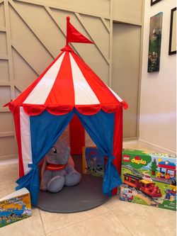 Circus tent and dumbo themed toys with LEGO Train set