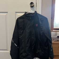 Windbreaker TMobile 