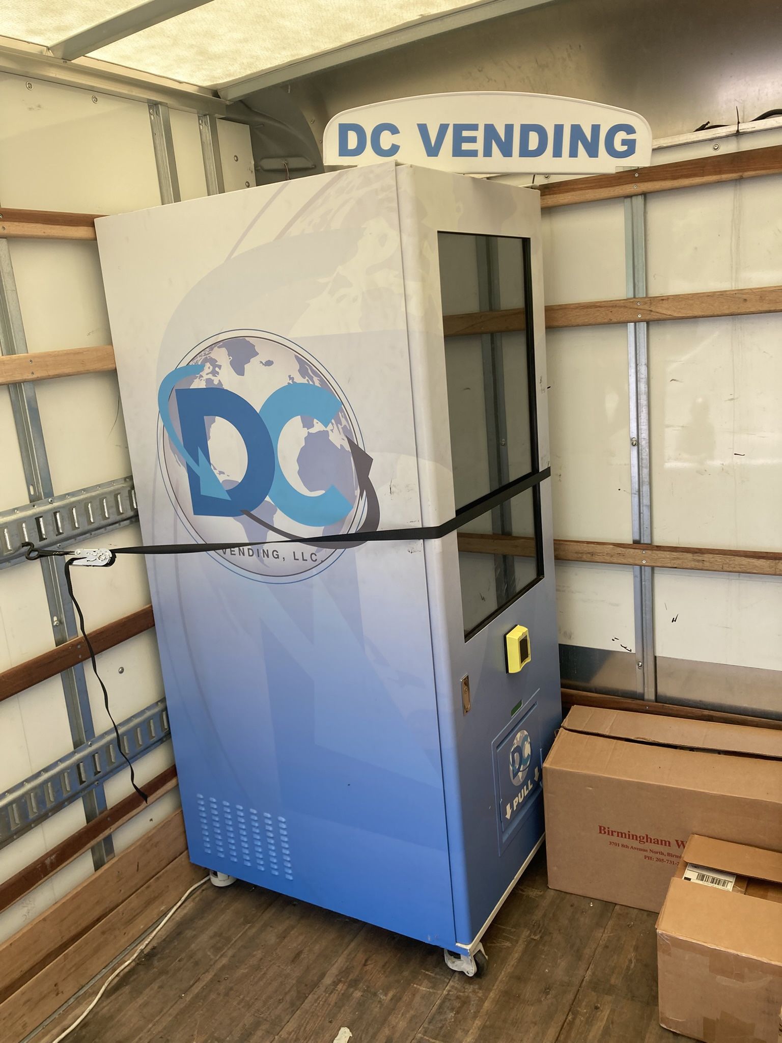 2023 Omni Vending Machine