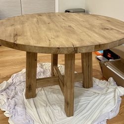 Solid Oak Round Dining Table 