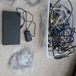 9 Port Switch. 8x2.5gig and 1x10gig Spf