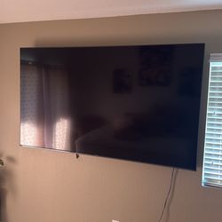 85” HISENSE TV