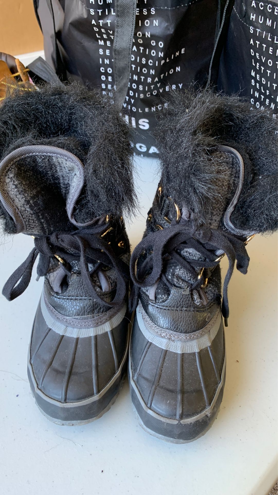 Juicy couture rain boots ( kids )