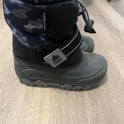 Boys Snow Boots Size 12t 