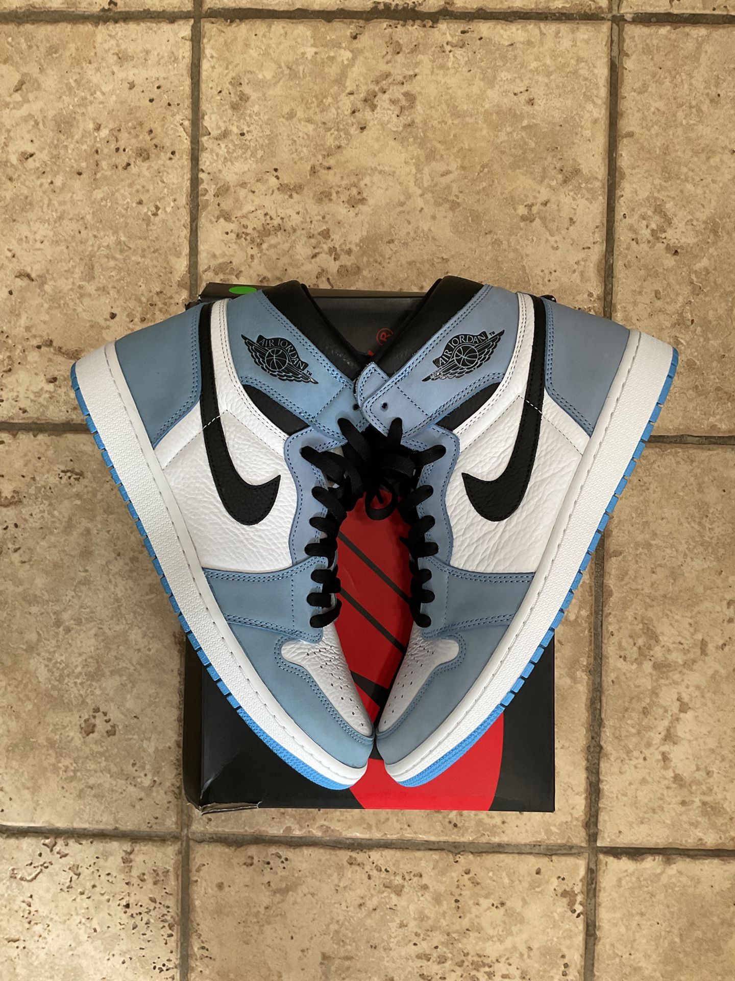 Nike Air Jordan 1 High University Blue Men’s Size 12