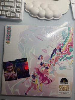 Kpop Demon Hunters RSD exclusive vinyl with pc