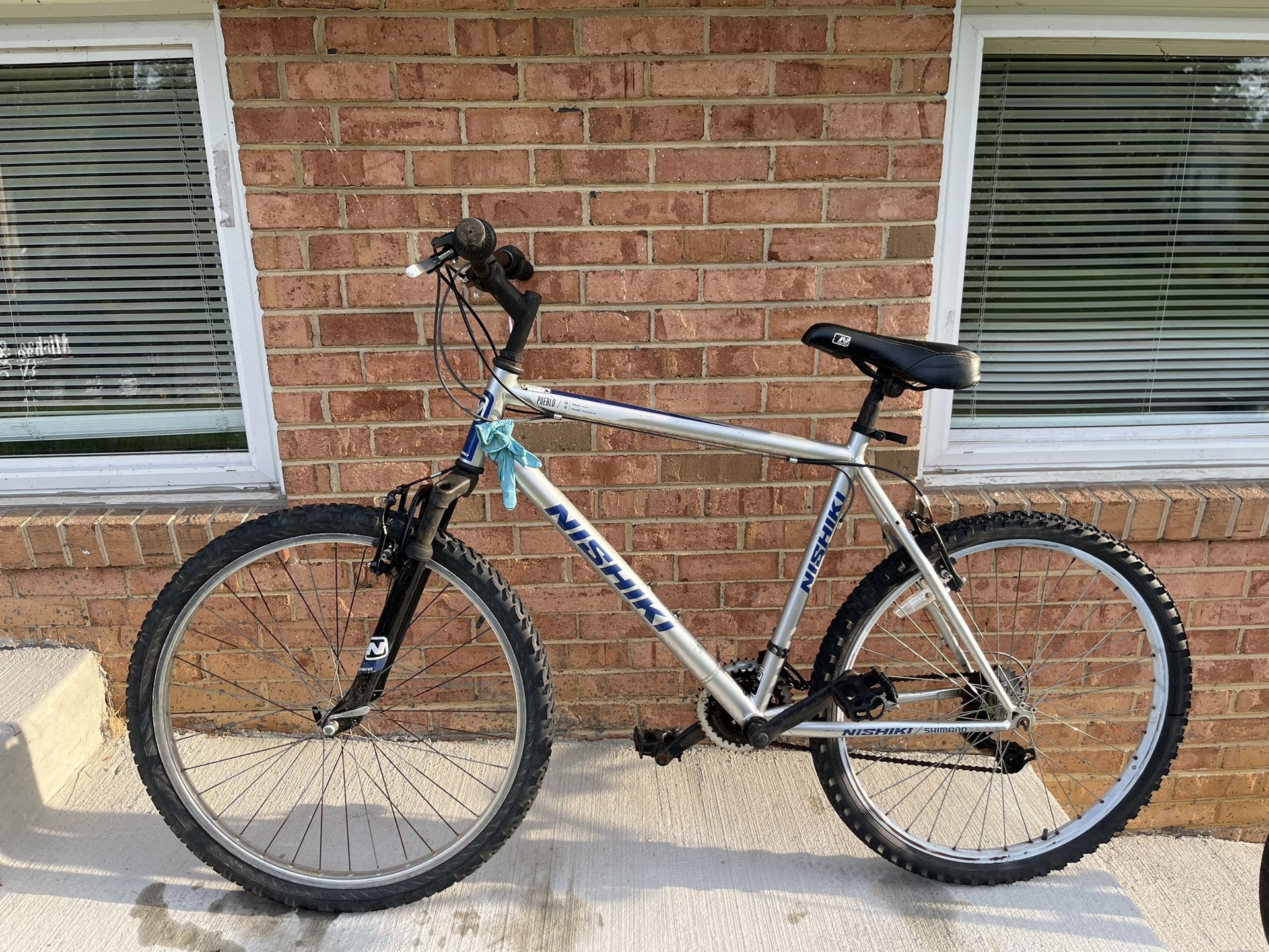 Nishiki Pueblo Shimano Mountain Bike