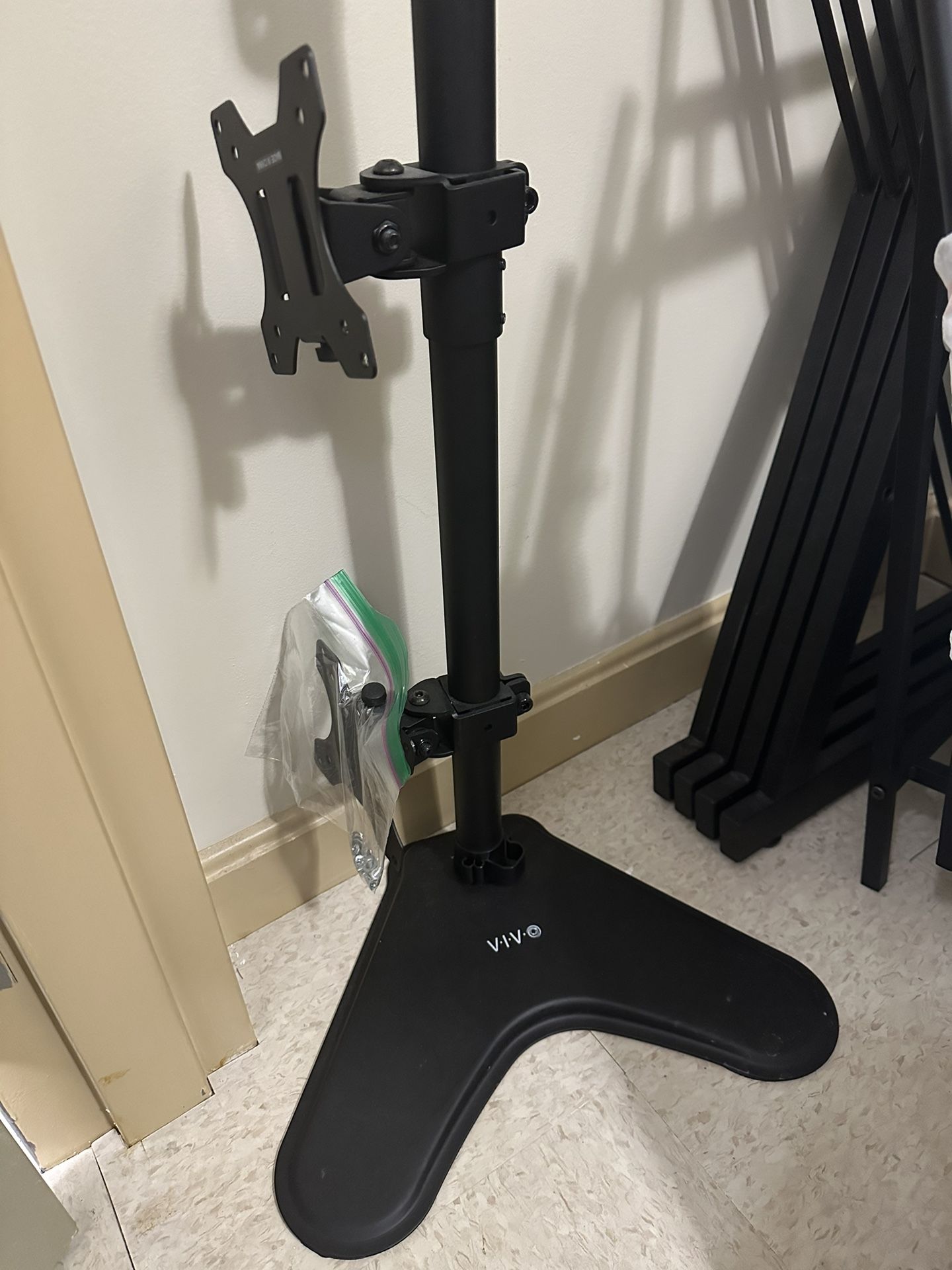 Vivo Dual-monitor Stand