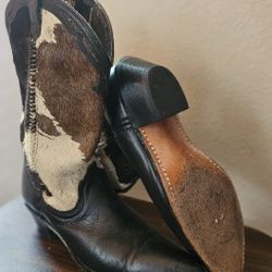 **DINGO**  COWBOY BOOTS   Brown Bi-Color Cow Hide Ladies/Womens 8.5  **SUPER COOL**