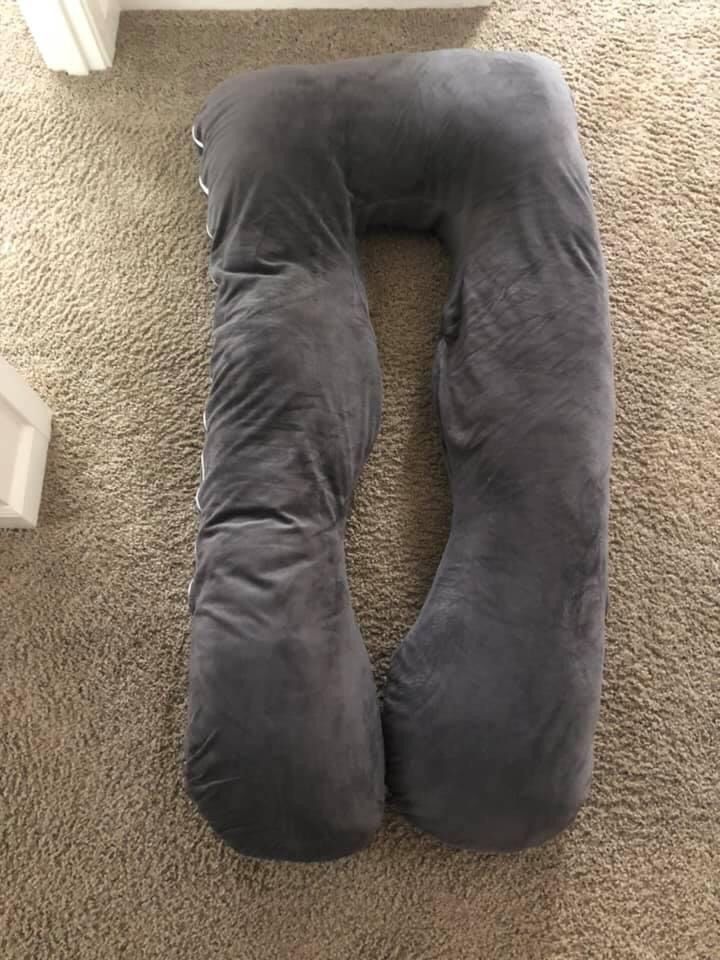 Pregnancy Pillow W/Cover