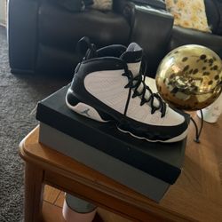 Jordan Retro 9