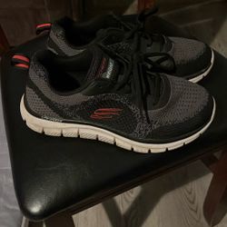 Skechers Shoes Size 7.5 Mens