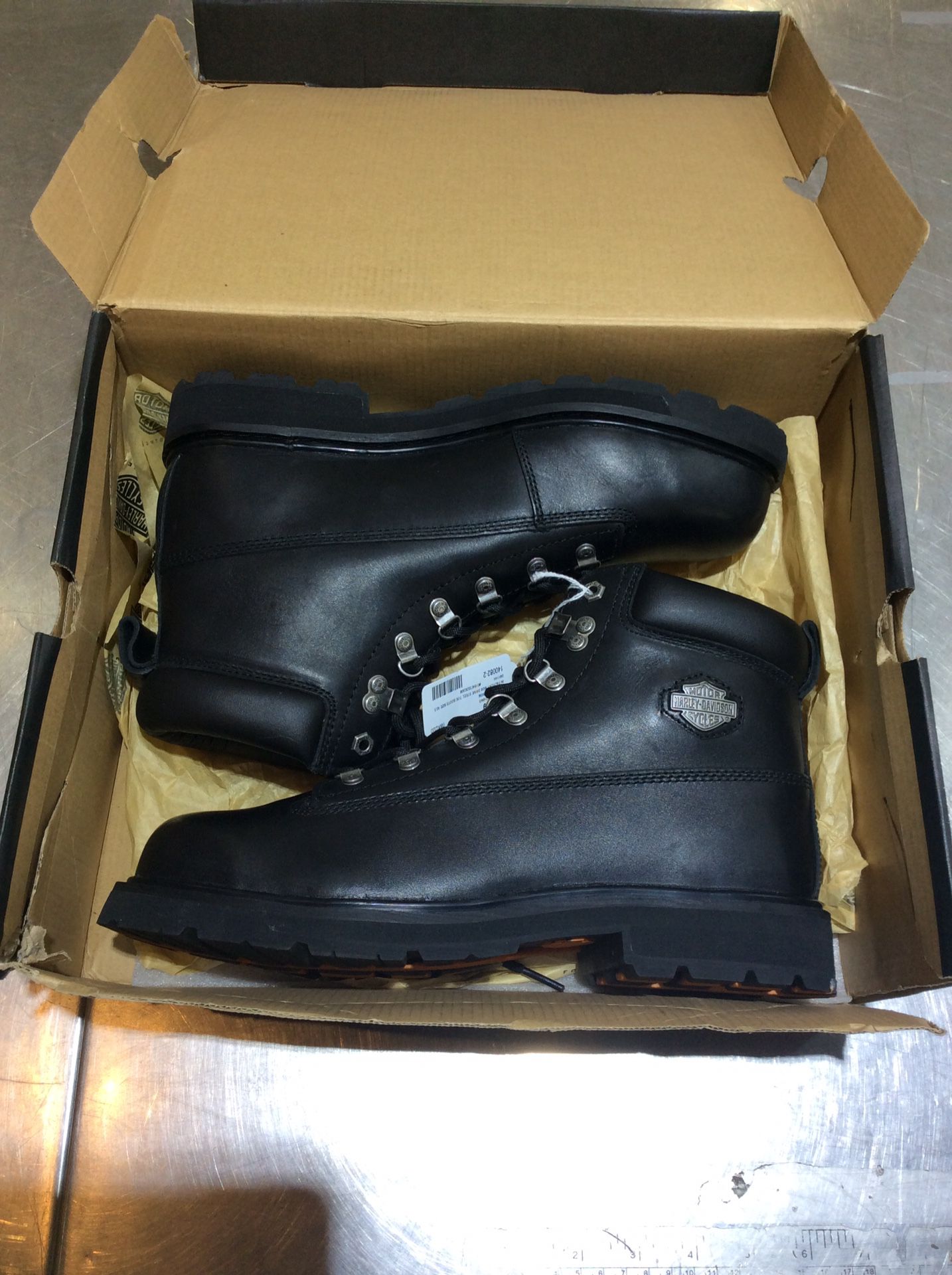 Men’s Harley Davidson steel toe work boots size 10.5 inventory number 140082-2