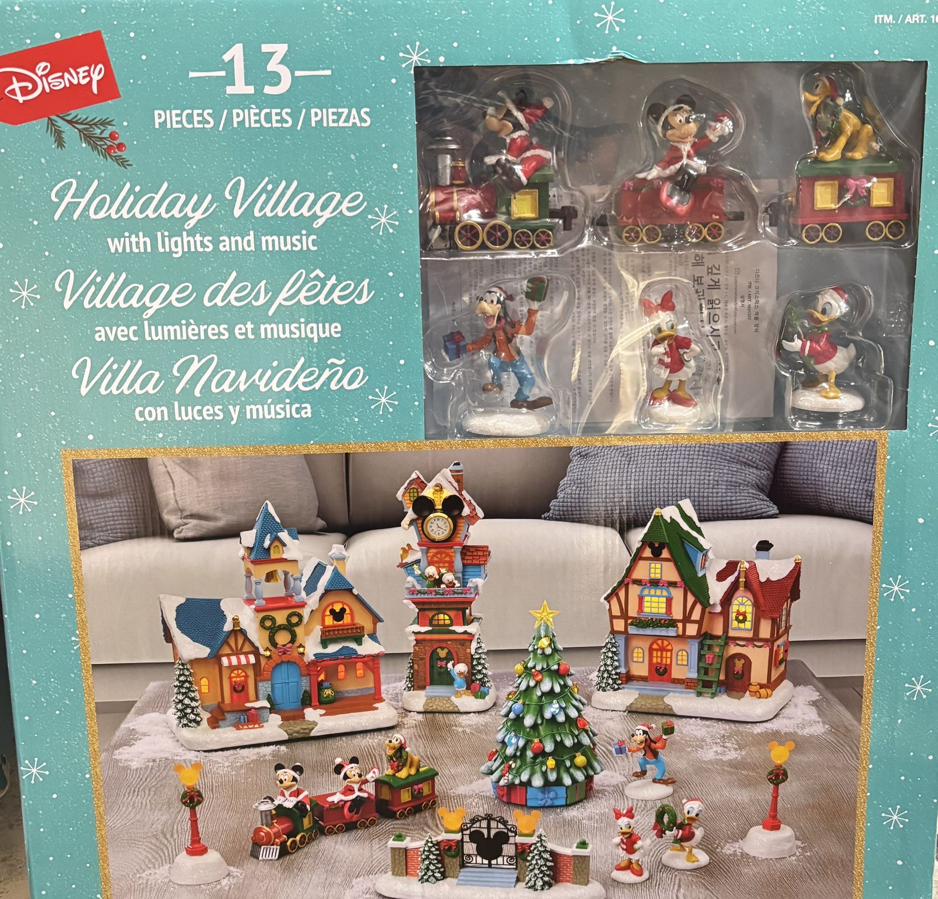 Disney Holiday Village 
