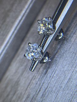 Gorgeous Diamond earrings.