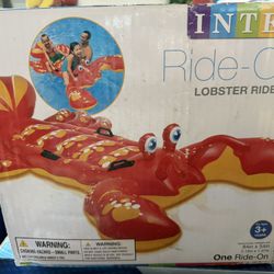 Pool Lobster Ride On 