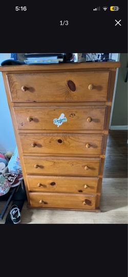 Dresser