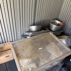 Kitchen Items Bundle – Pots, Pans, Utensils & More