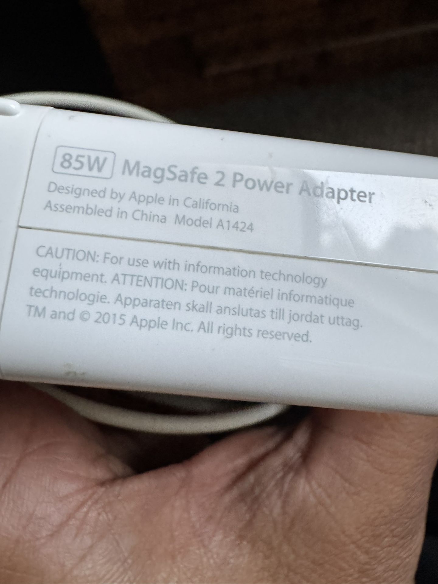 Apple 85W MagSafe 2 Power Adapter